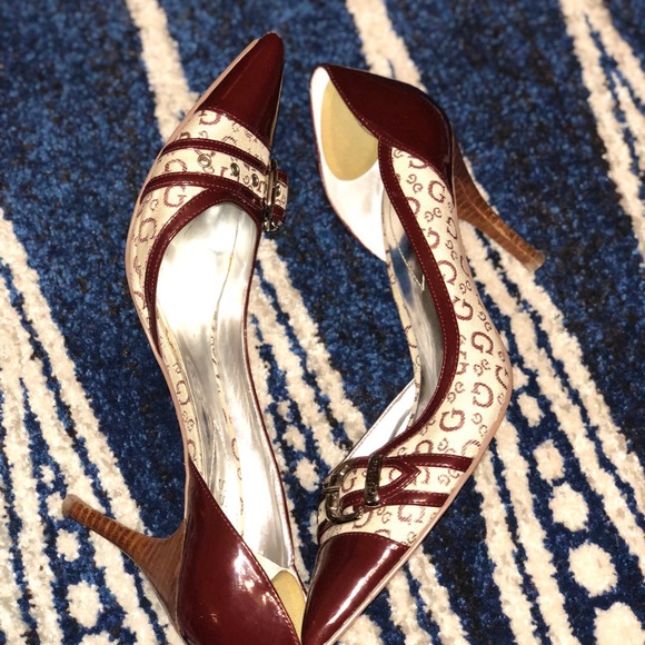 ❌SOLD❌ 🦋Pick 5/$25 items! Guess Patent & Fabric D’orsay - Picture 5 of 8